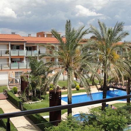 Acogedor Apartamento Con Piscina En Vilafortuny, Cambrils Bagian luar foto