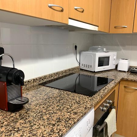Acogedor Apartamento Con Piscina En Vilafortuny, Cambrils Bagian luar foto