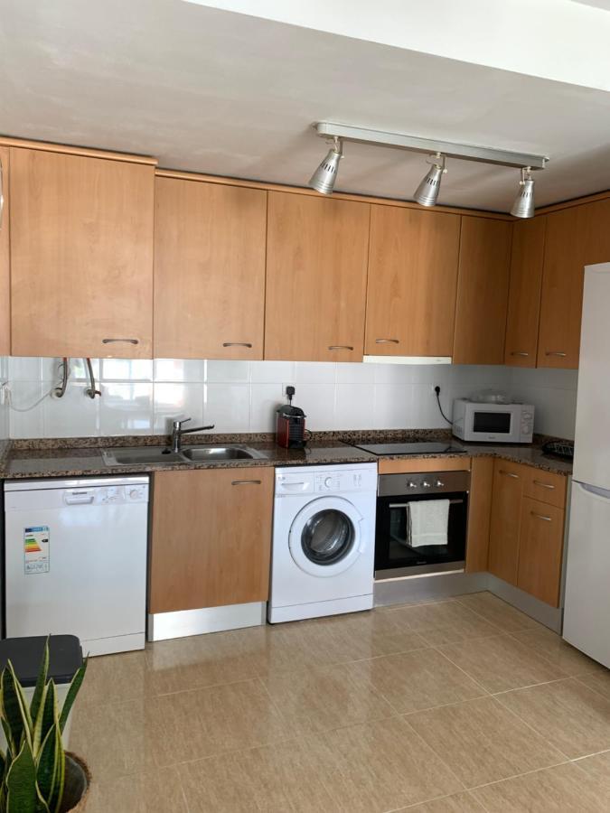 Acogedor Apartamento Con Piscina En Vilafortuny, Cambrils Bagian luar foto