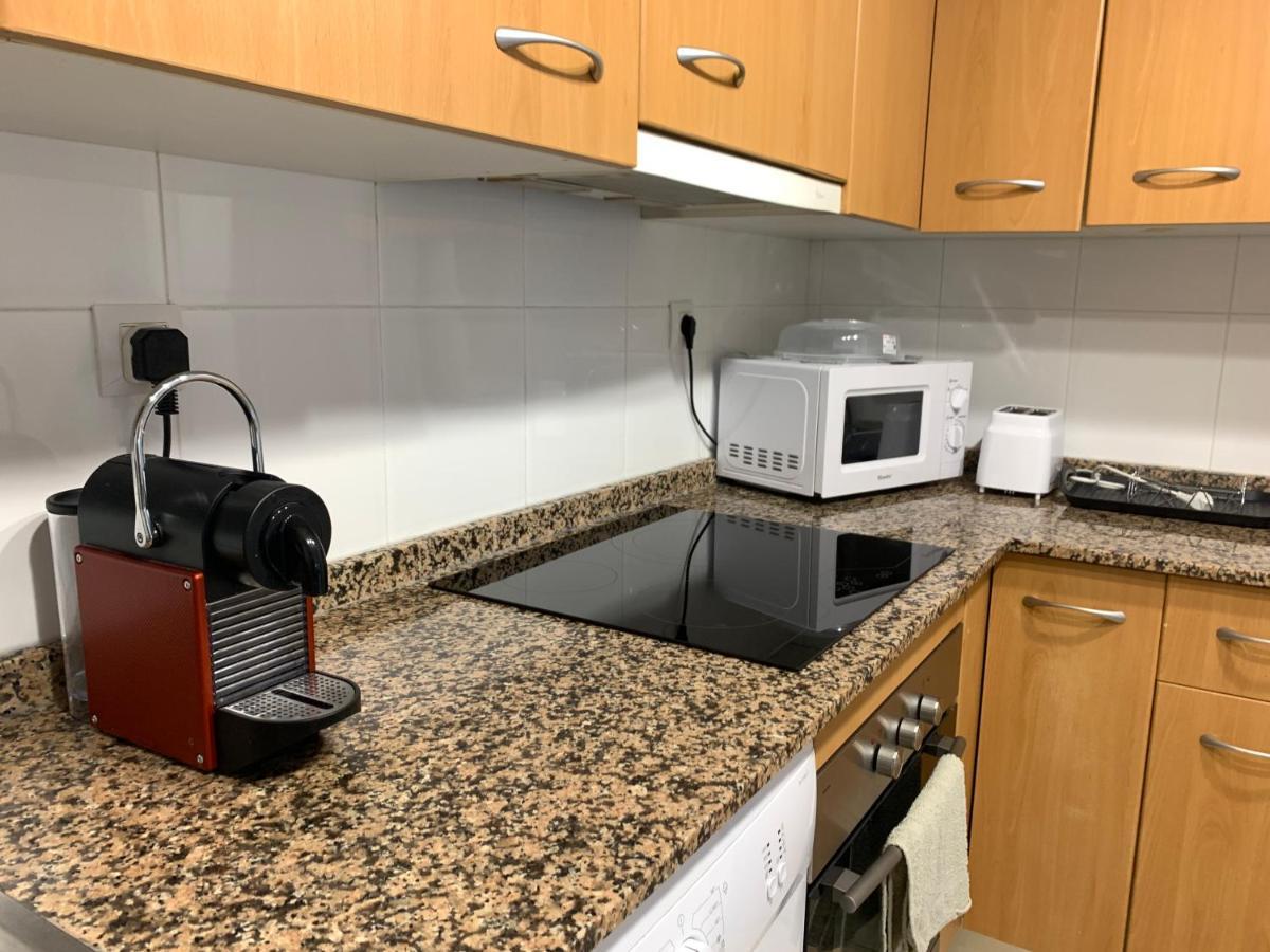 Acogedor Apartamento Con Piscina En Vilafortuny, Cambrils Bagian luar foto