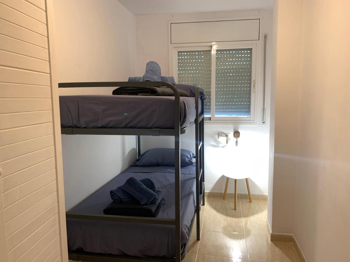 Acogedor Apartamento Con Piscina En Vilafortuny, Cambrils Bagian luar foto